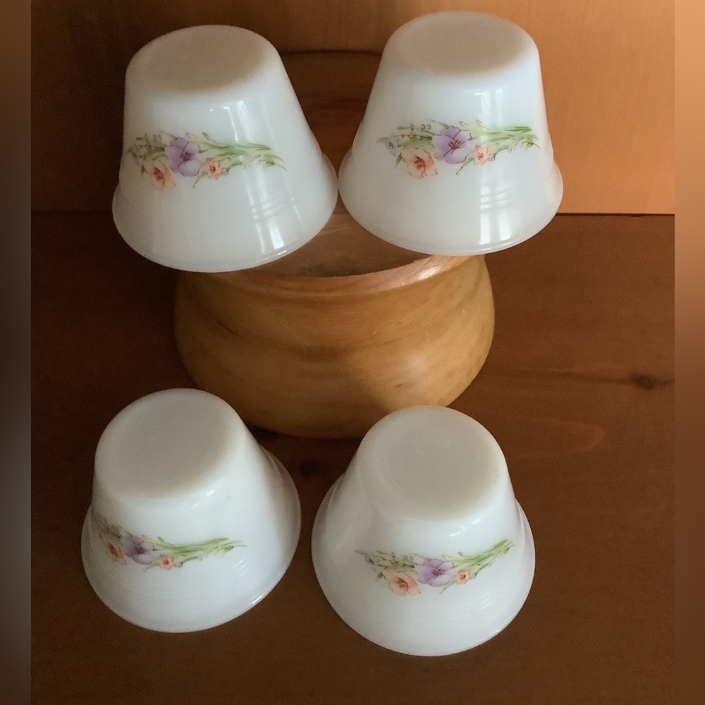 Vintage Indopal Milk Glass Floral Ramekins Set of 4 | Custard Cups Dessert Bowls - Picture 2 of 6